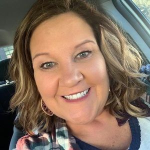 Meet your Posher, Crystal d